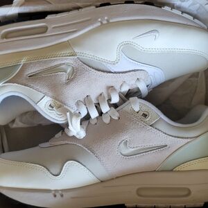 Men's White Nike Air Max 1 Premium
